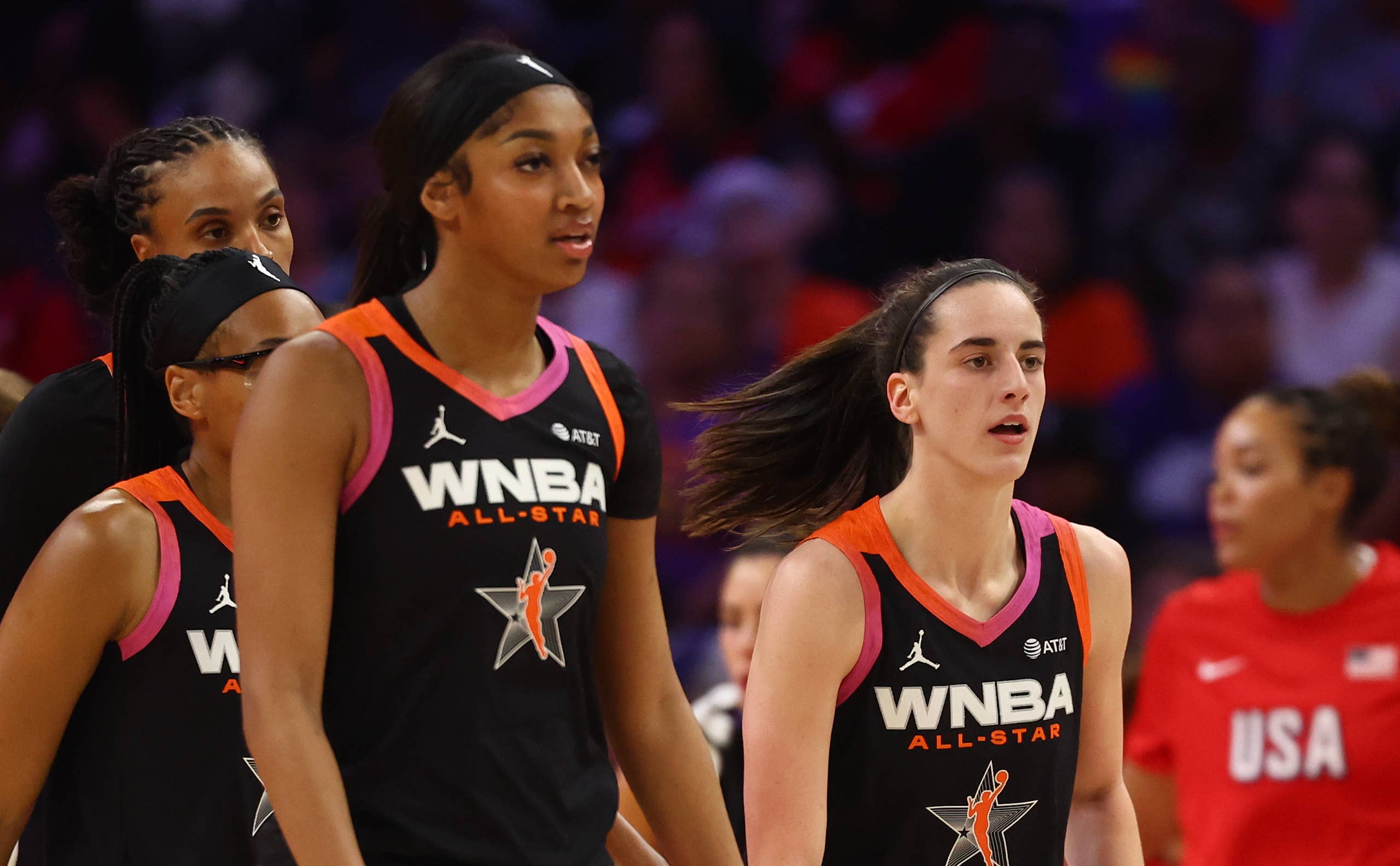 Team USA Coach Makes Clear Choice Between Caitlin Clark, Angel Reese ...