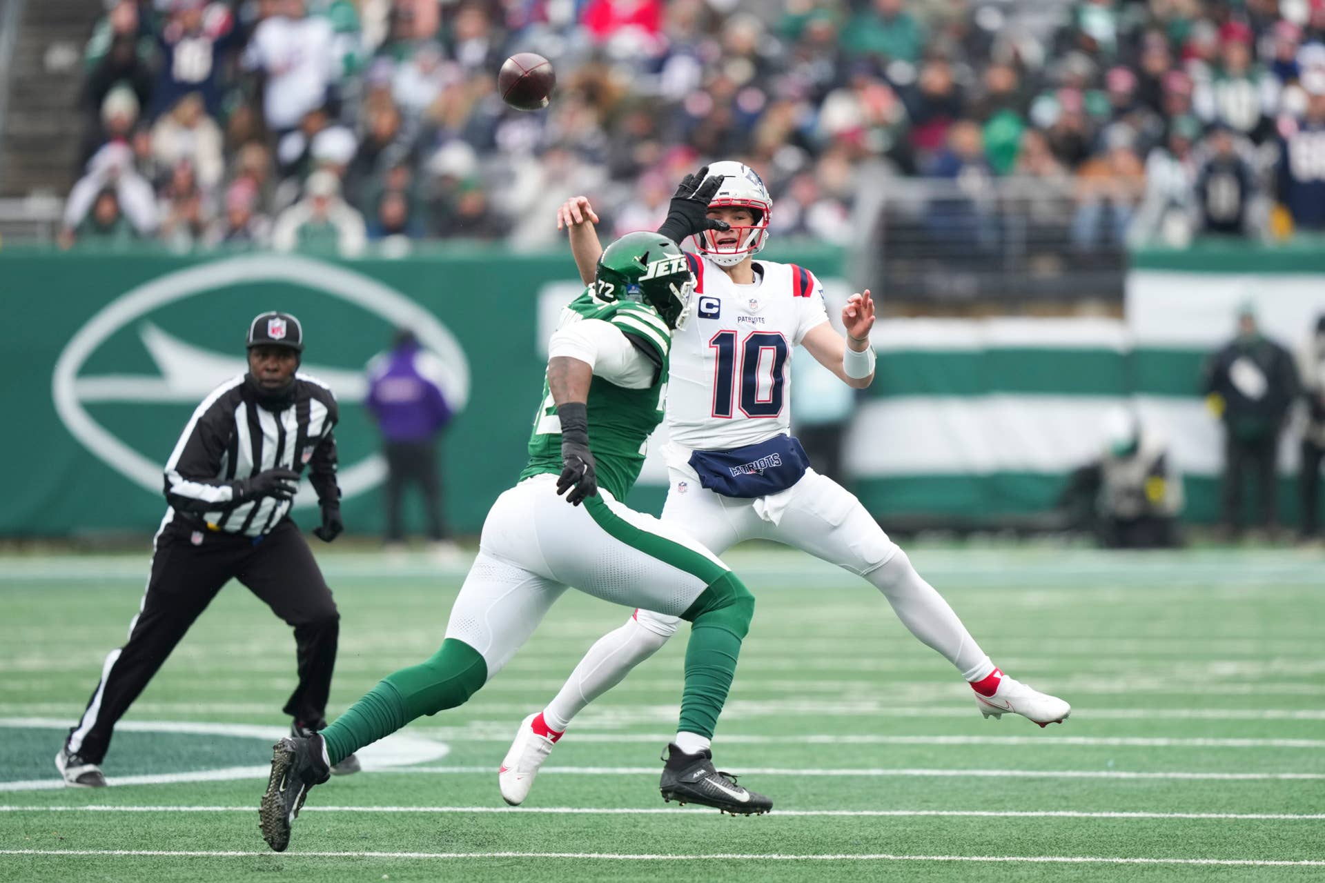 Why Questioning Drake Maye Isn't Doubting Him: It's the Price of Elite ...