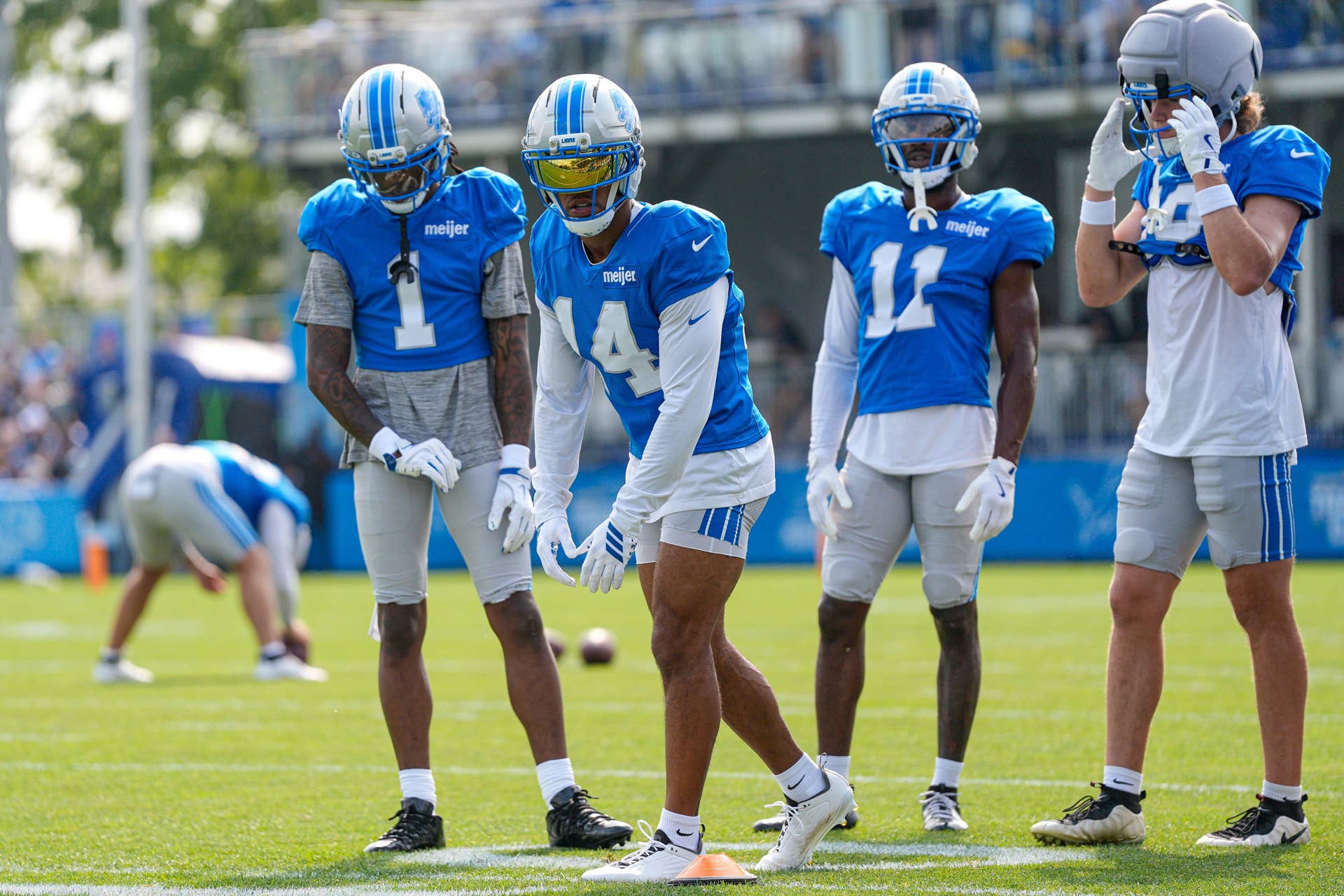 Lions Announce Decision on Amon-Ra St. Brown, Aidan Hutchinson Before ...