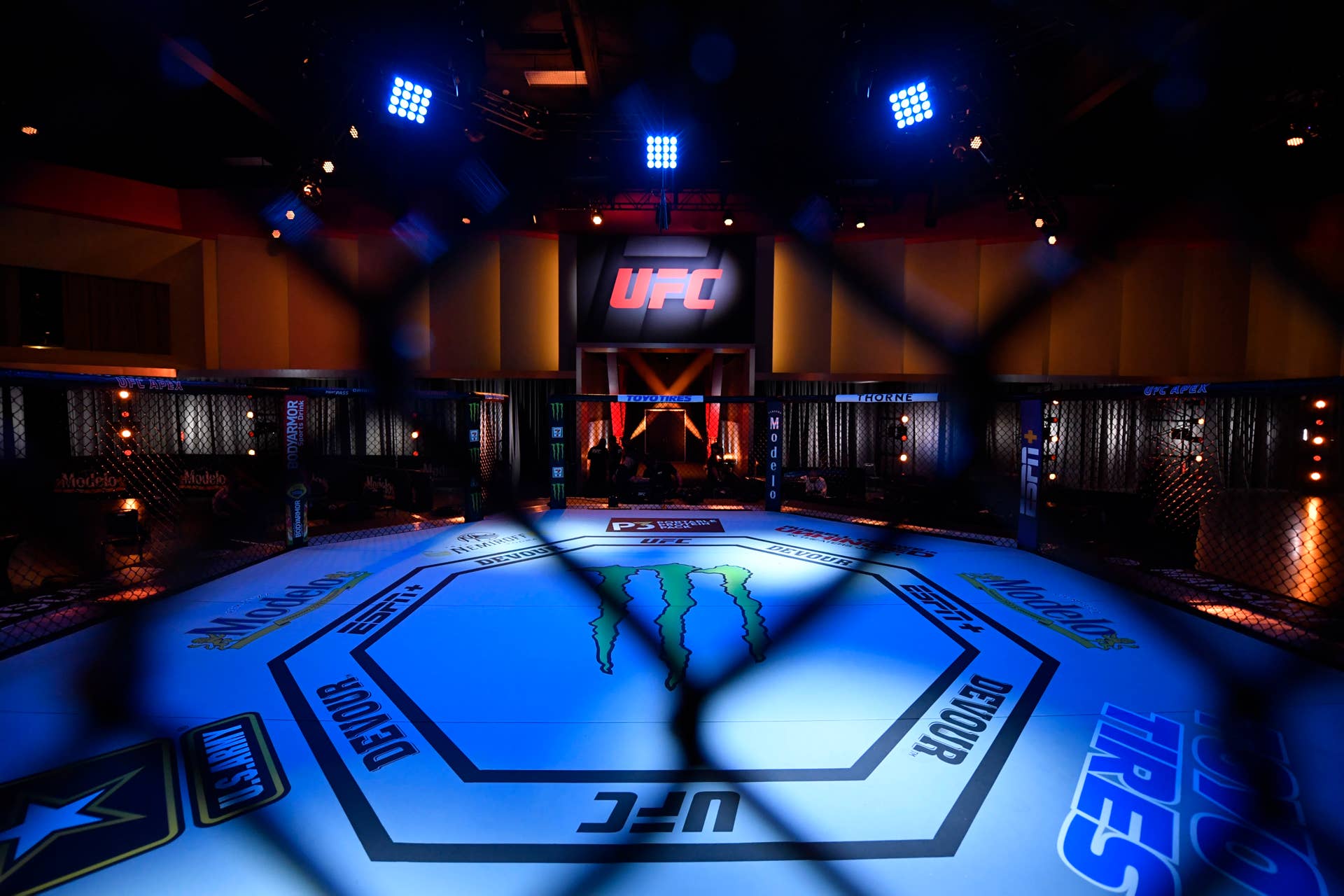 UFC Fans Thought Raoni Barcelos Died After Disturbing UFC Ending ...