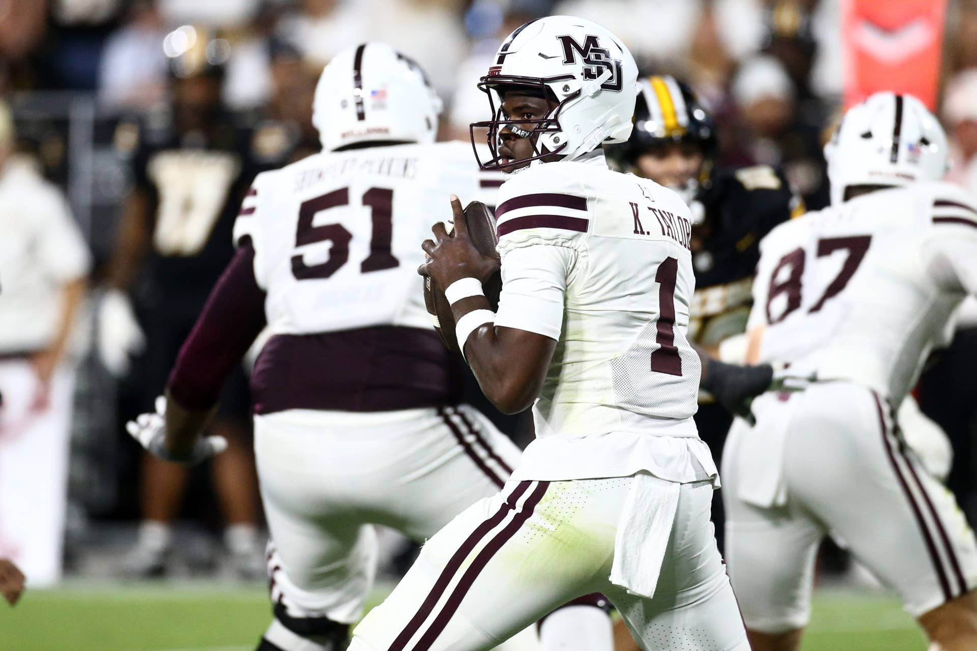 College Football Picks Against Spread: Top-25 Week 5 Games - Athlon