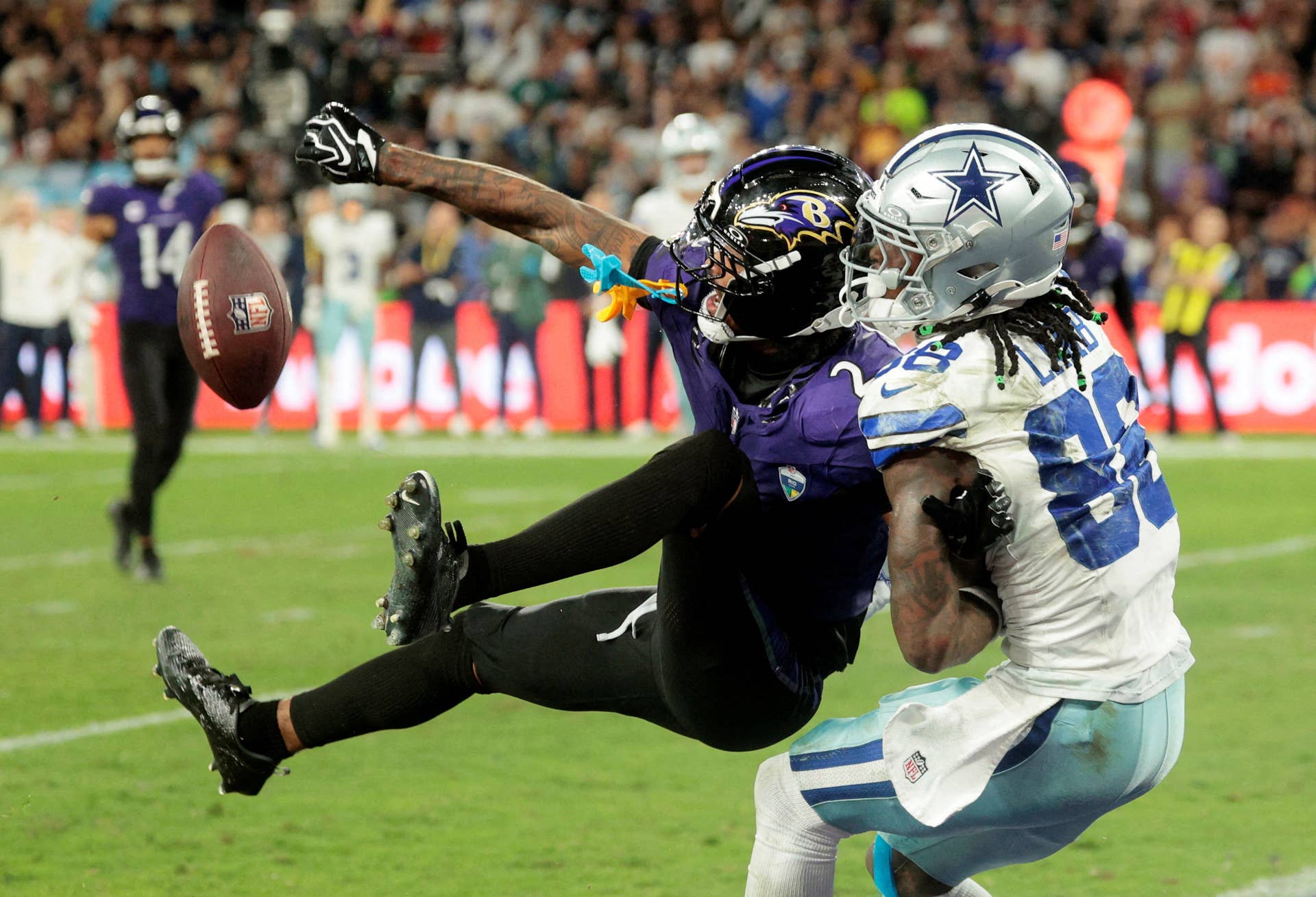 WTF of the Week: Why Are NFL Receivers Rewarded For Flopping? - Athlon