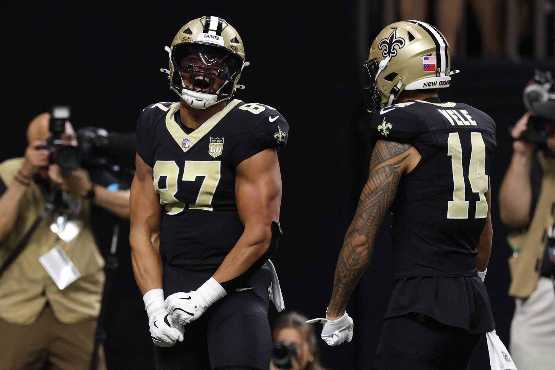 Saints Snap Counts Show Noah Fant's Return Cutting Into Bryce Lance's ...