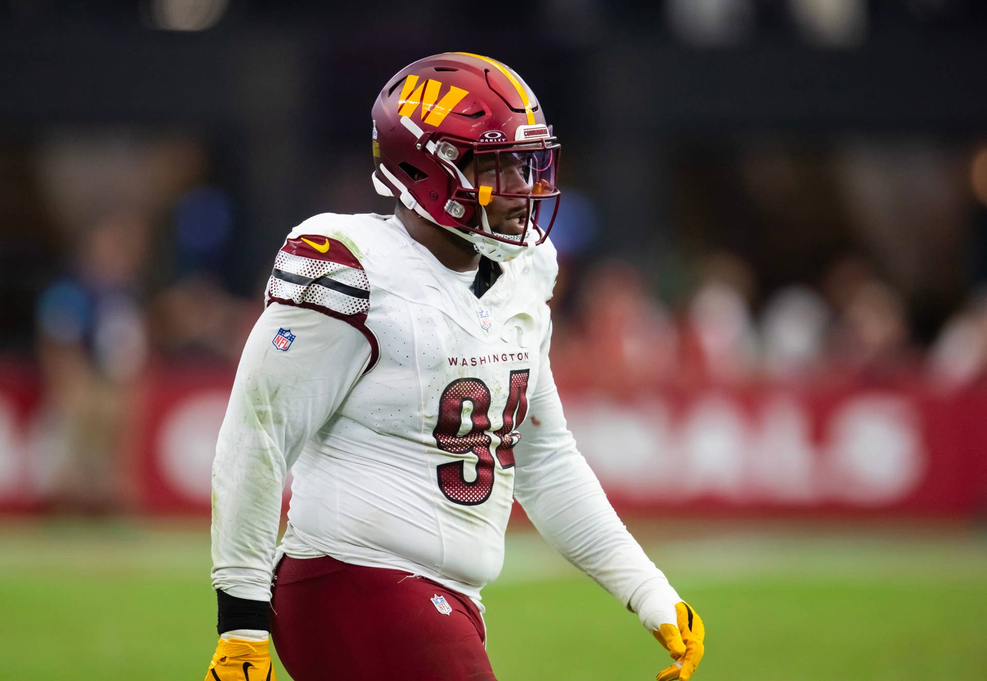 Commnaders Washington Will Washington Trade Daron Payne by Nov. 10? Answering 5 Questions ...