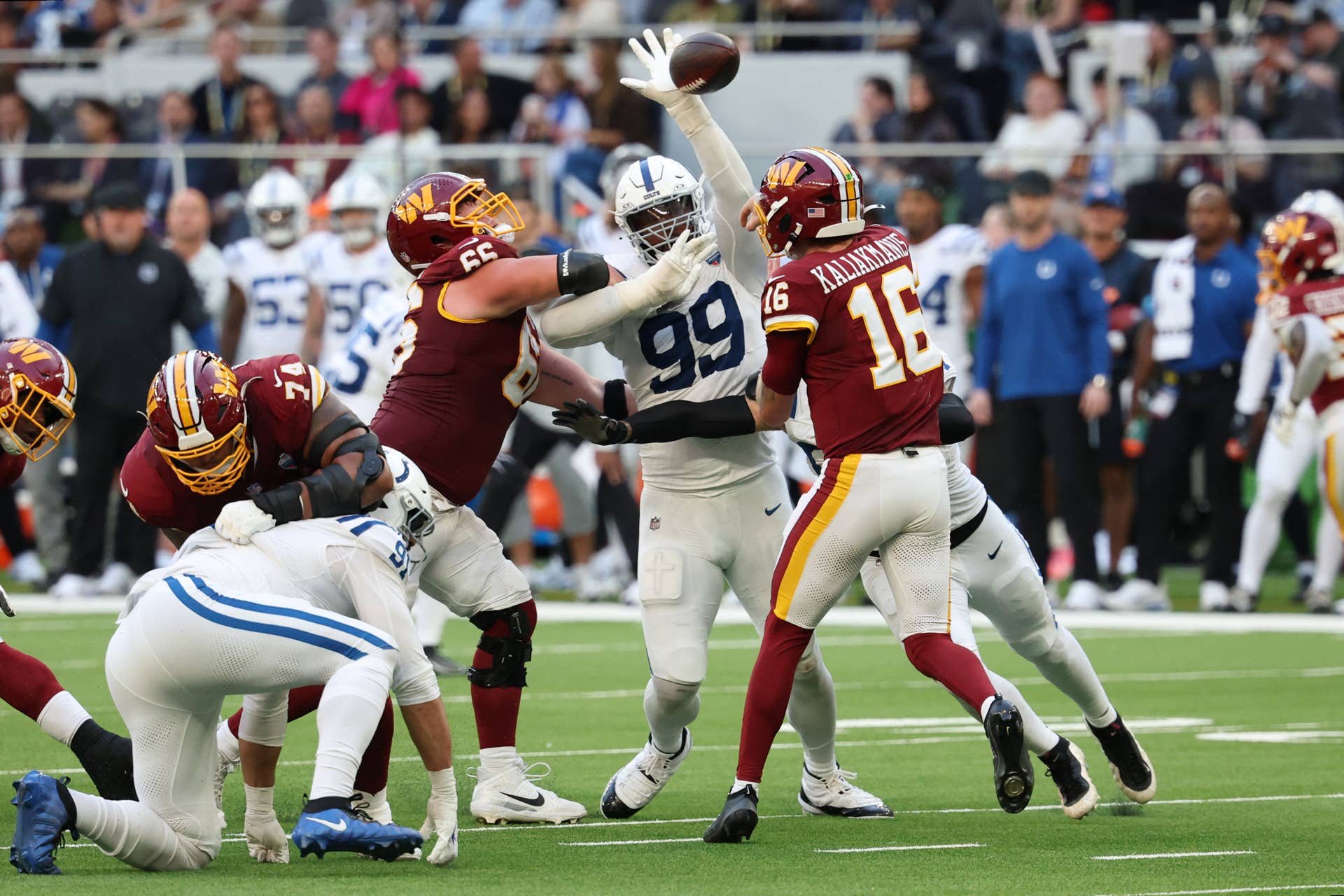 Jonathan Taylor, Daniel Jones Among 3 Winners and 2 Losers in Colts Win ...