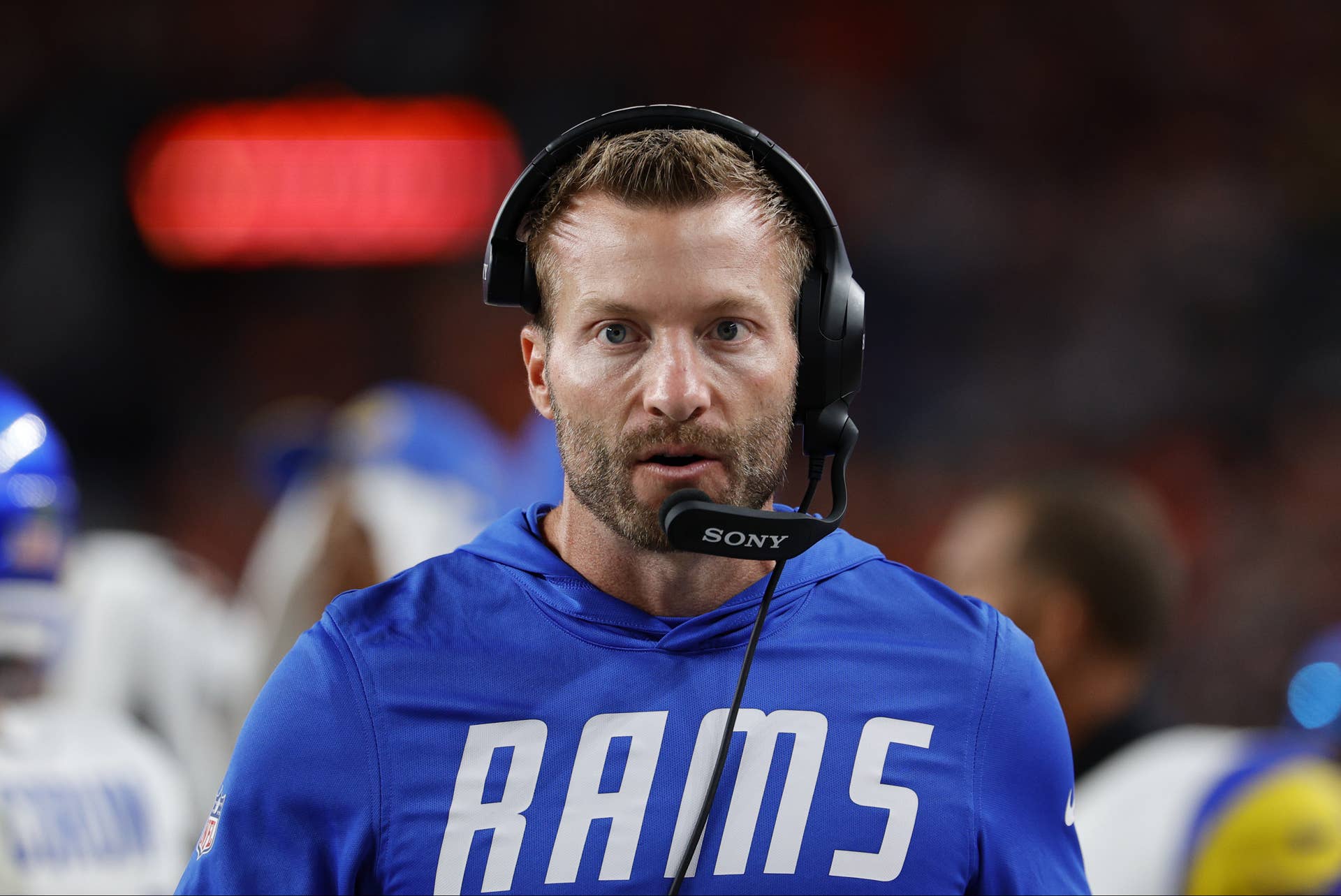 Sean McVay gibt Verletzungsupdates zu Aaron Donald und Jaylen Watson beim ...