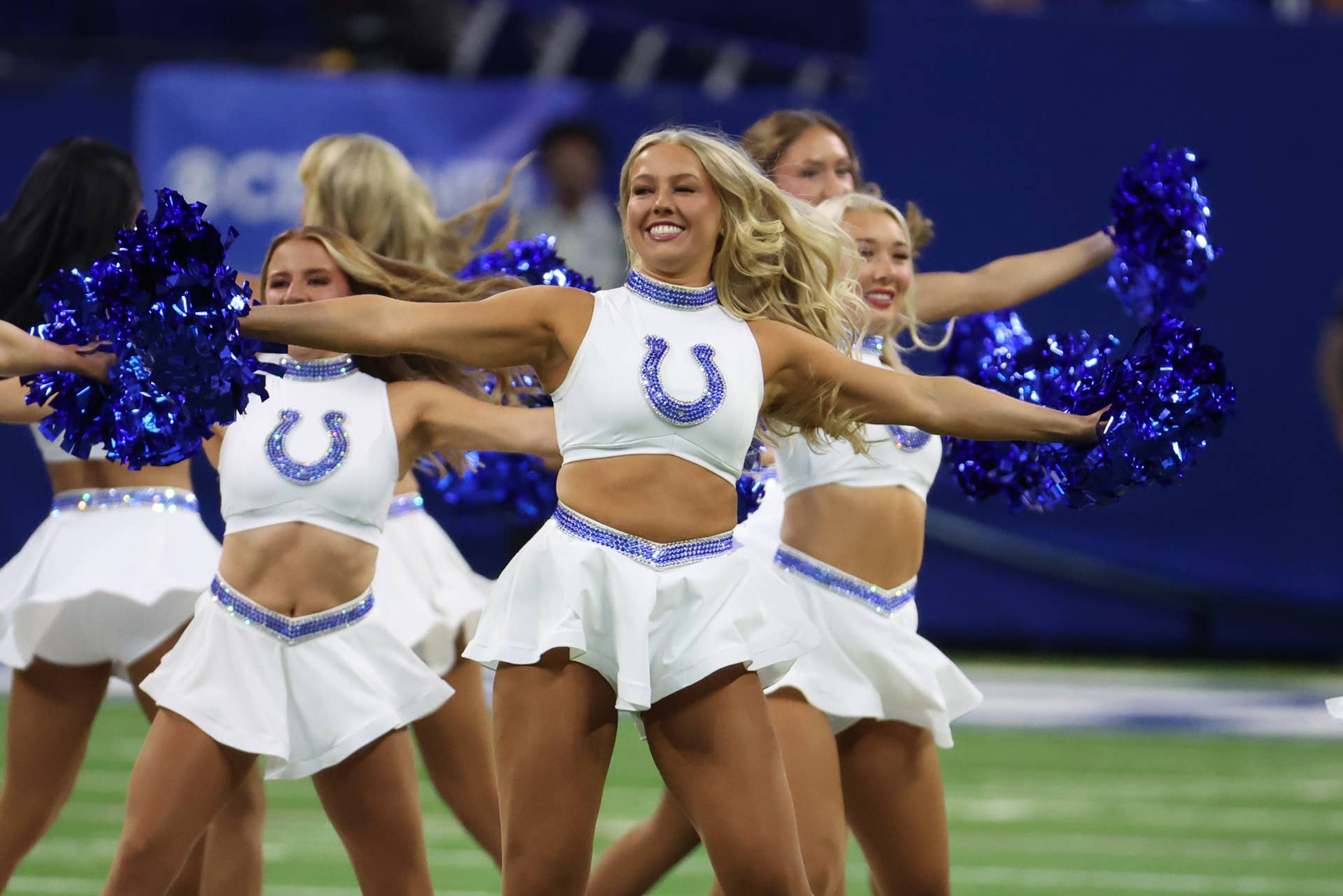Short Nfl Commentator Announcers, Referees and Jersey Combination for Colts Week 5 Game - Athlon