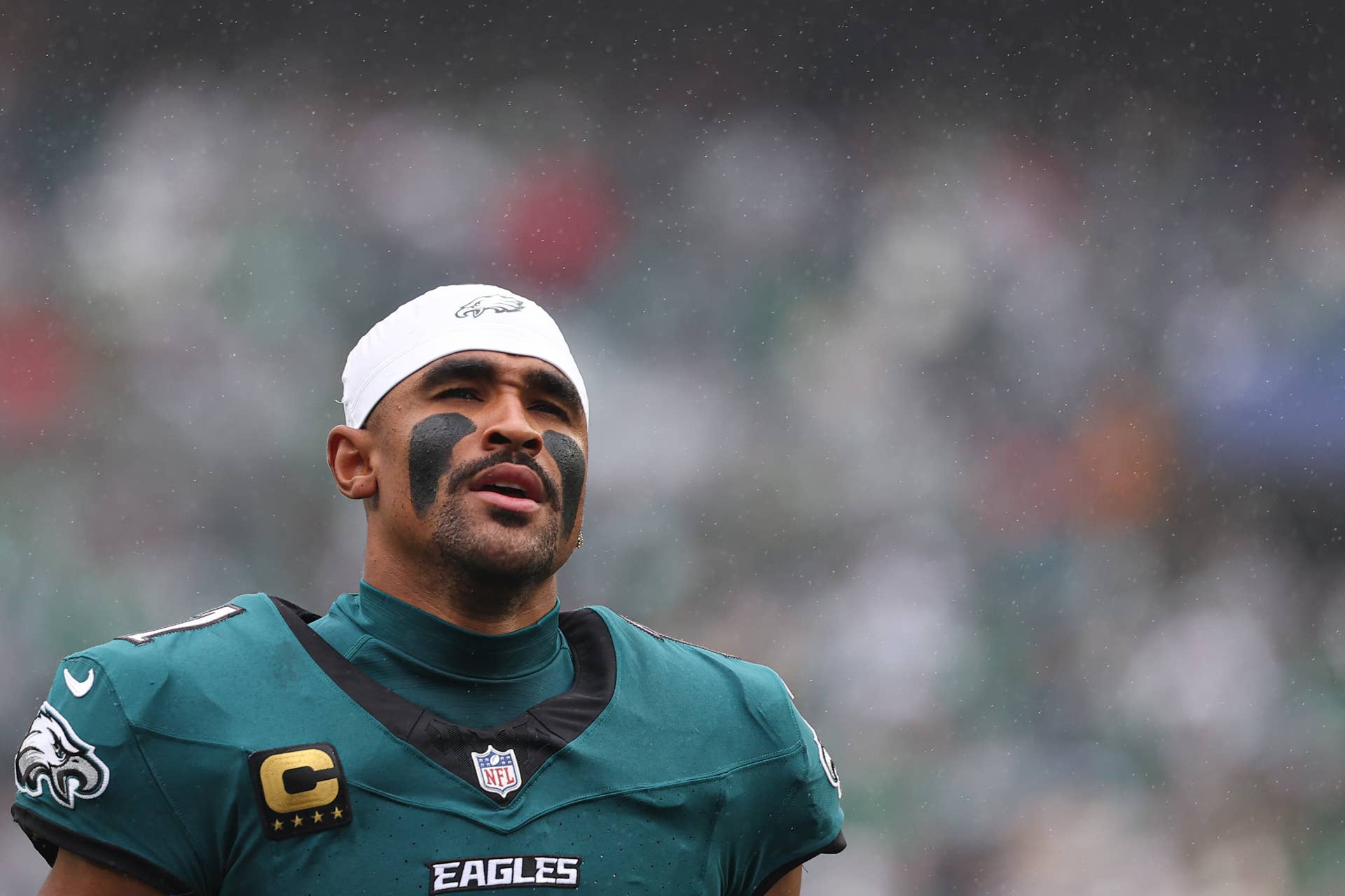 Jalen Hurts Shares Heartfelt Message to Lane Johnson and Cam Jurgens ...