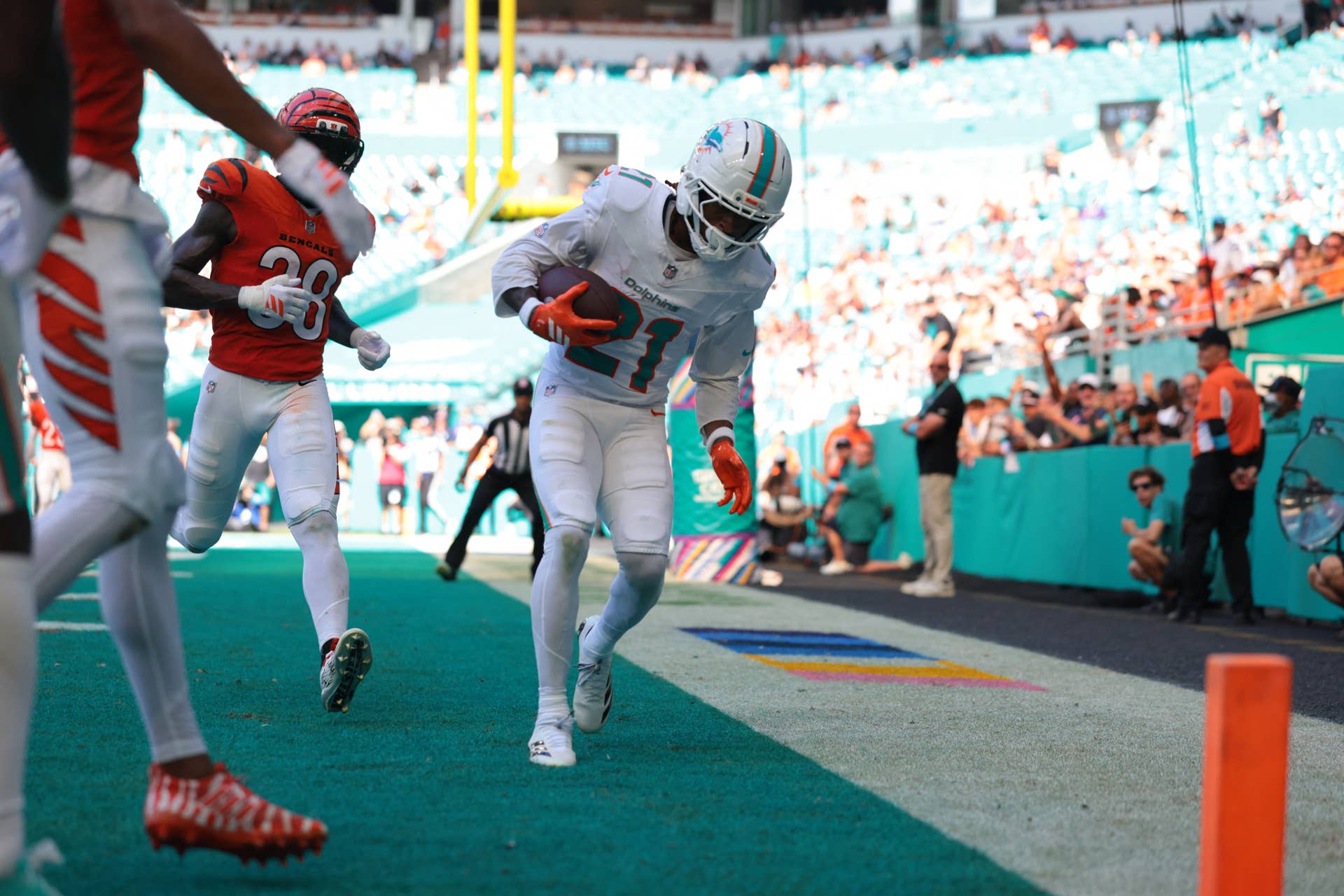 Dolphins Stock Report: Who Rose and Fell During the Bye? - Athlon