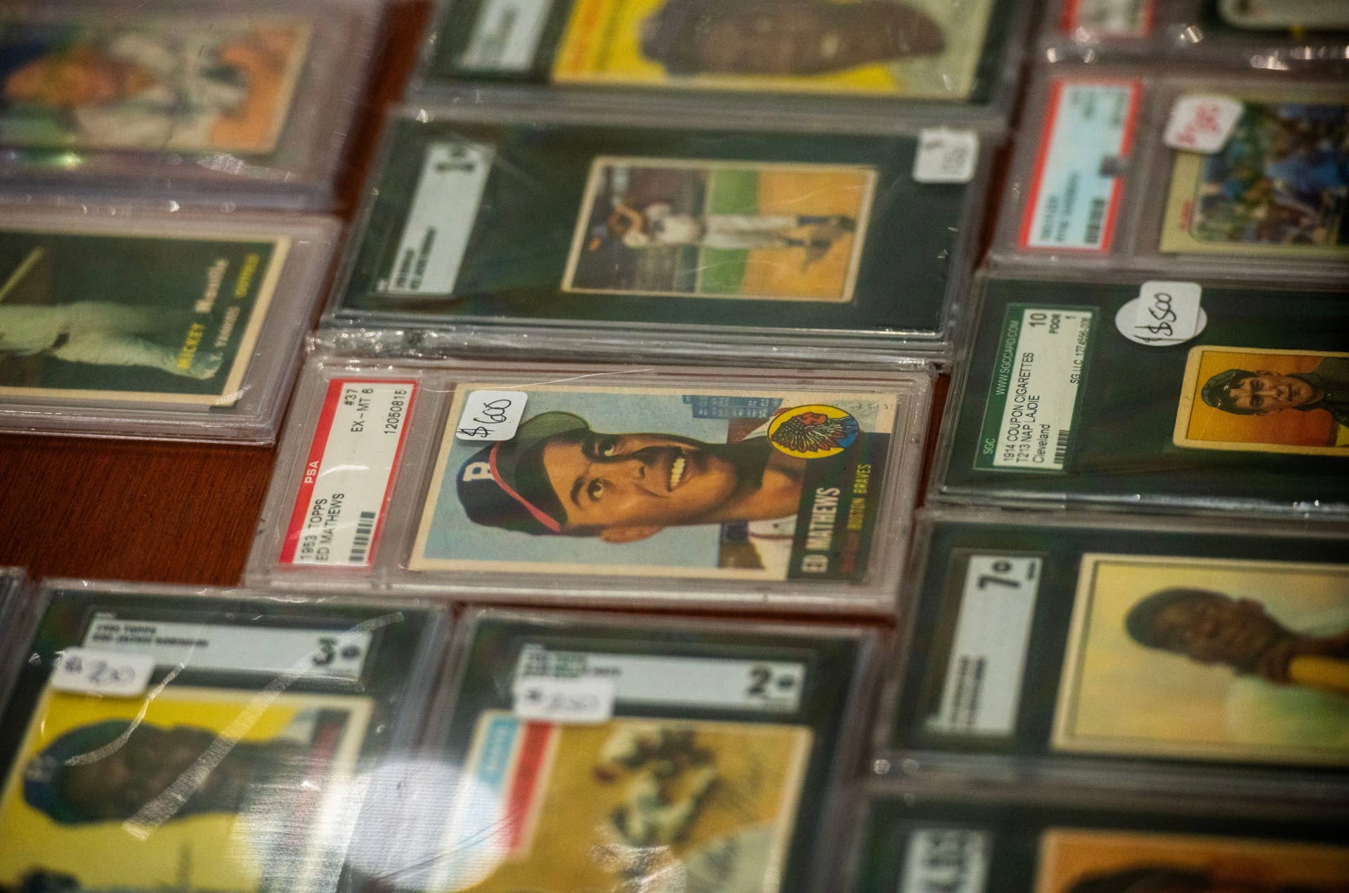 Vintage Baseball Card Box Sells for 71,844x More Than Its 1952 Price ...