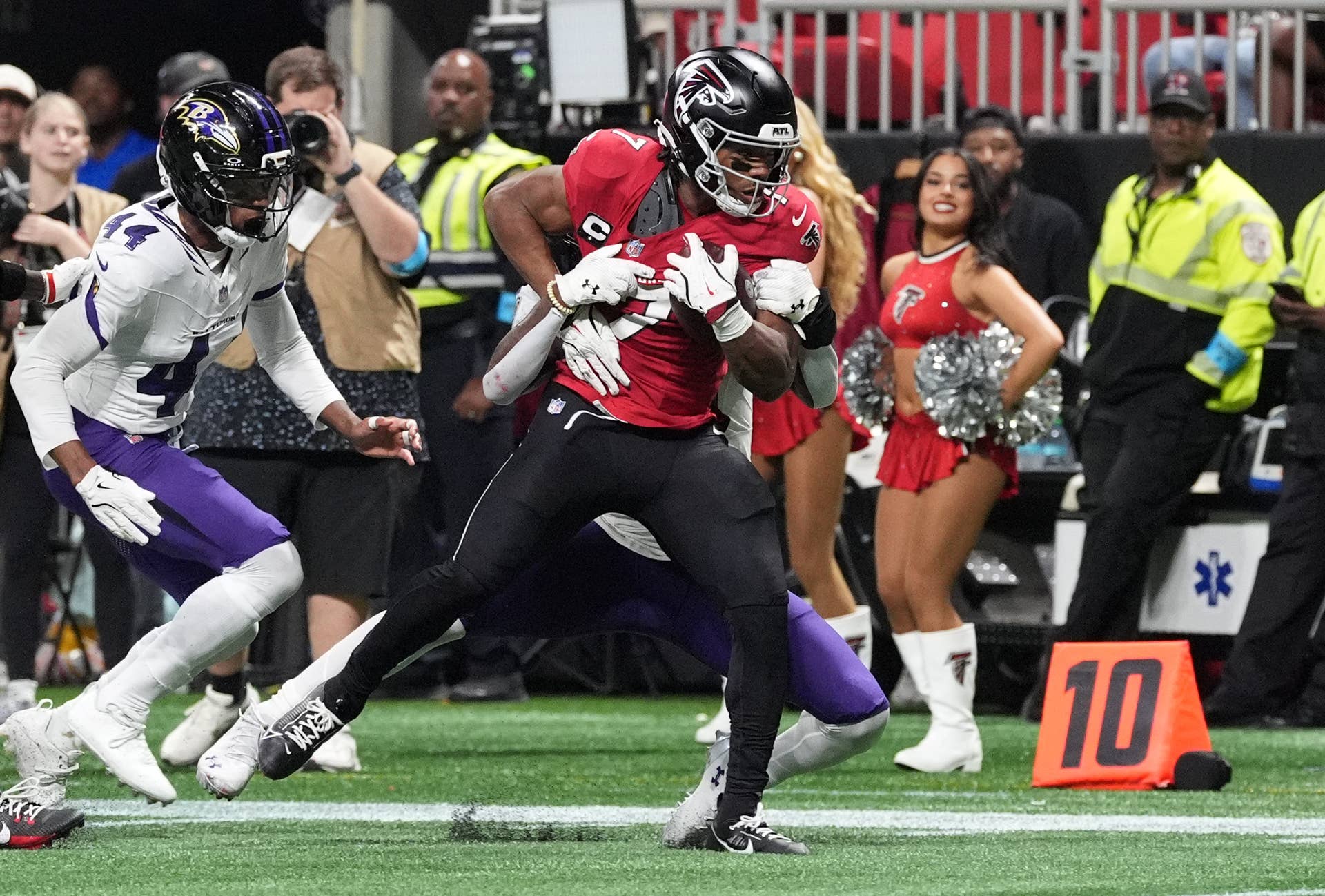 What Should The Falcons Be Prepared For Against the Chicago Bears? - Athlon