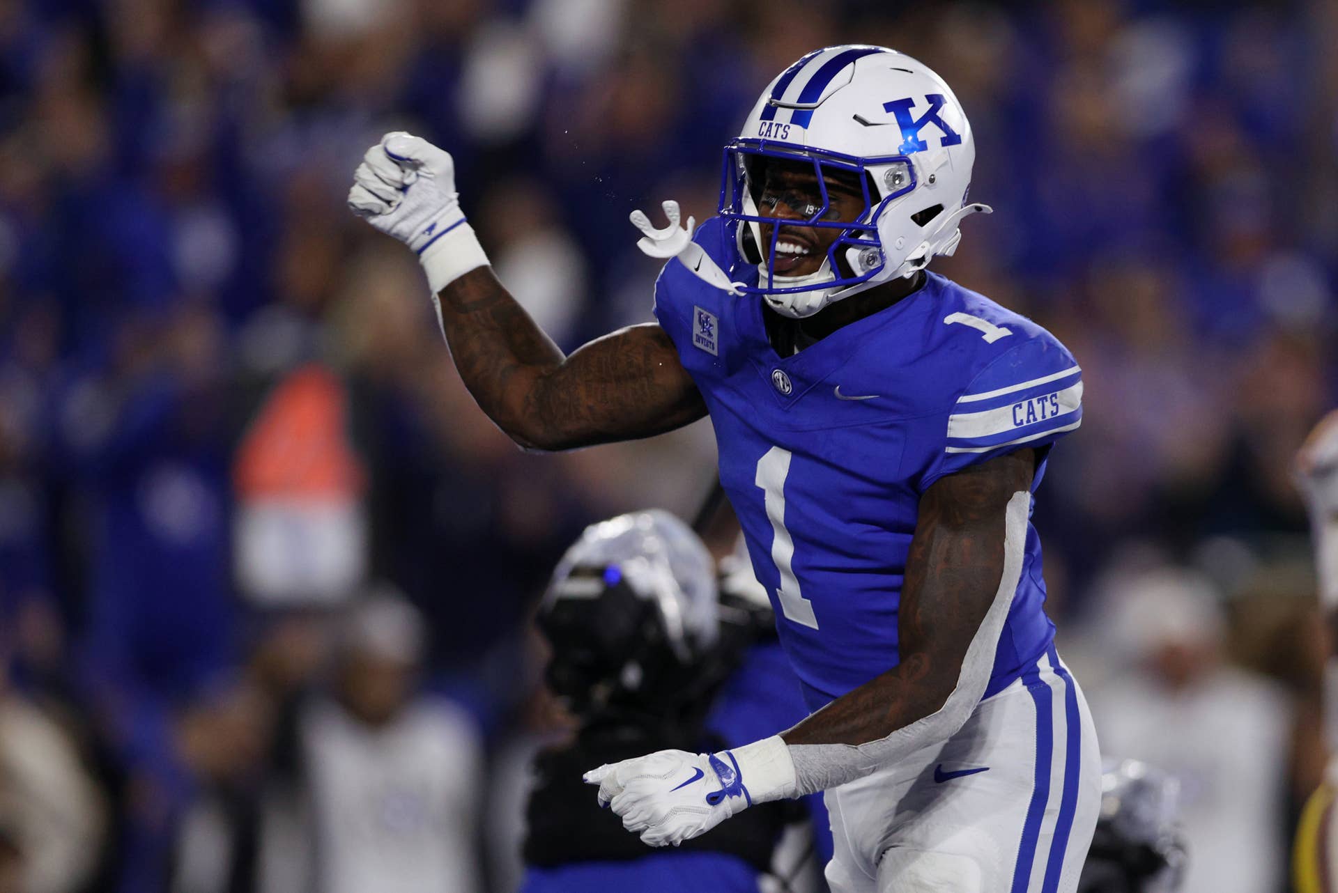 Vanderbilt Commodores at Kentucky Wildcats Prediction, Picks & Odds for Week 8