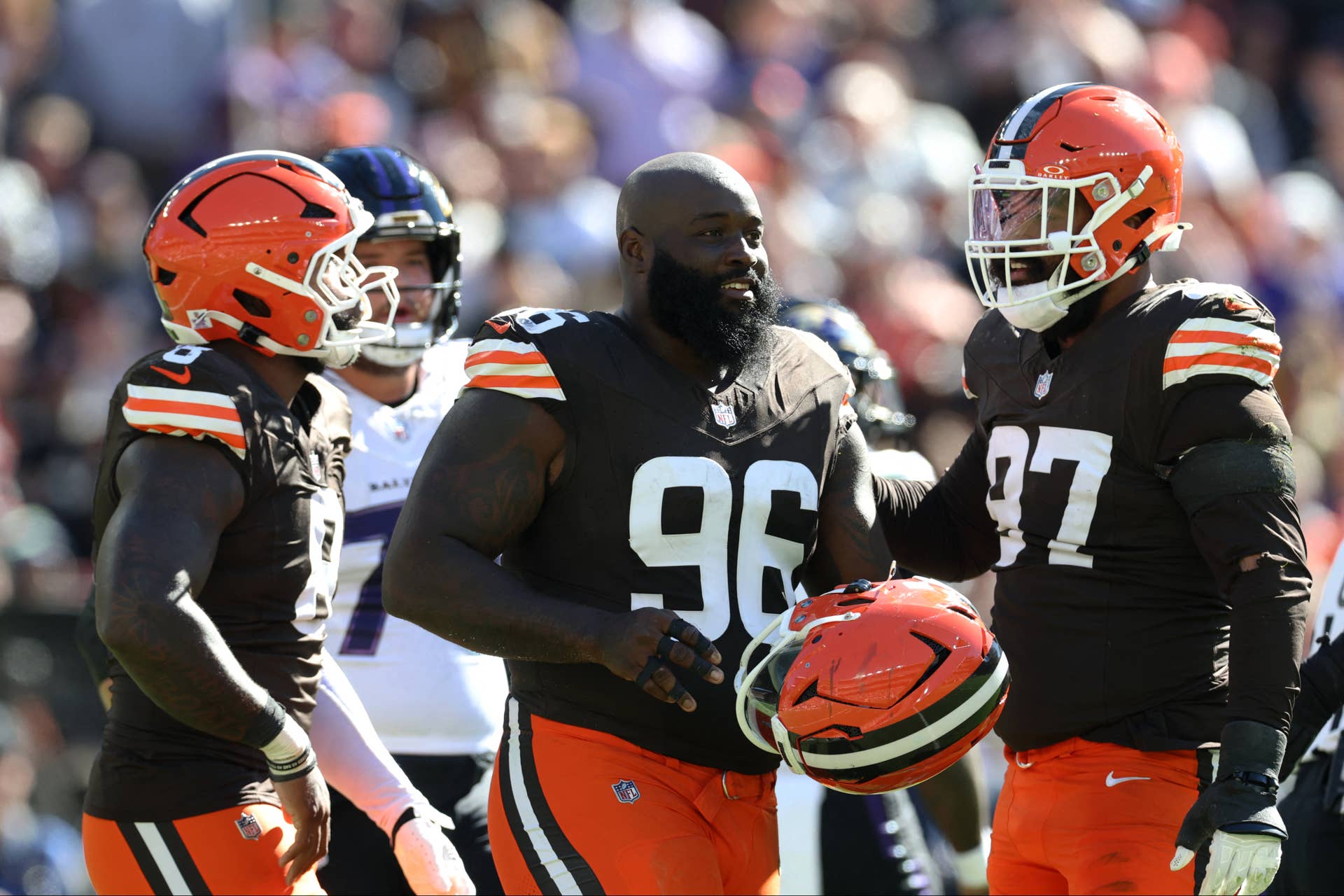Cleveland Collins Browns Make Decision on Maliek Collins’ Future After 6 Games - Athlon