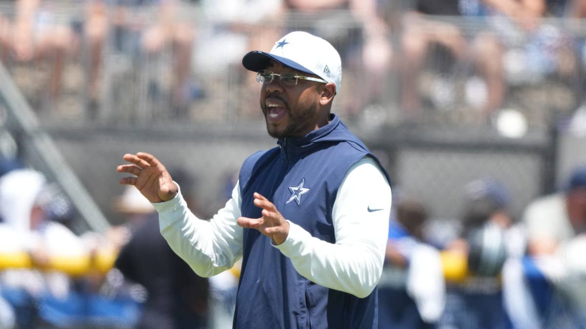 Shemar Jones Takes Over Green Dot After Eagles Win - Athlon