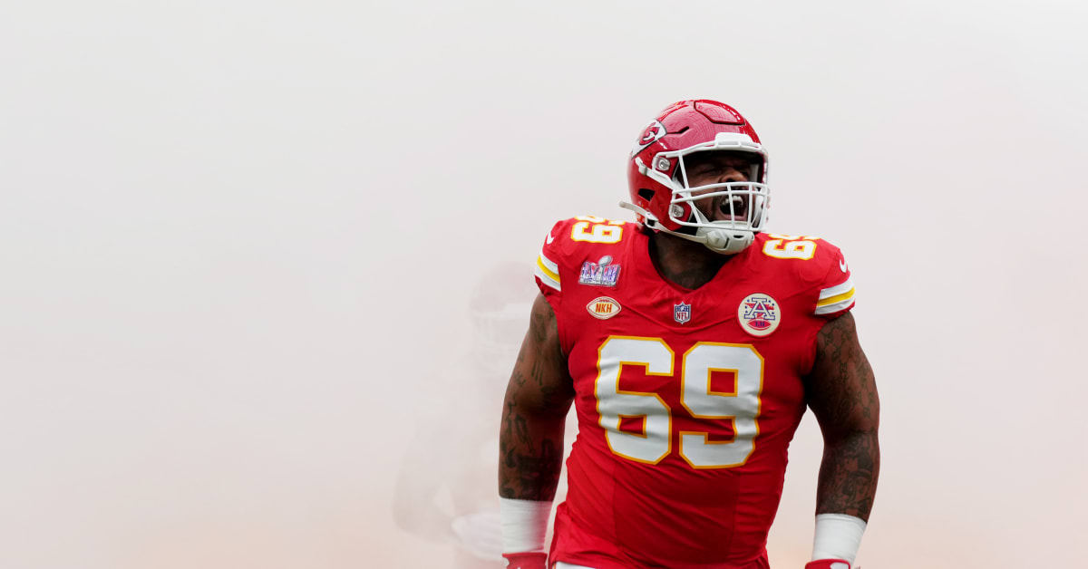 Kansas City Chiefs' Mike Pennel Reveals His Close Relationship With ...