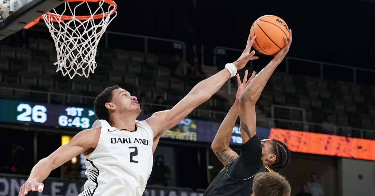 UW Basketball Lands Oakland Forward Conway From Transfer Portal ...