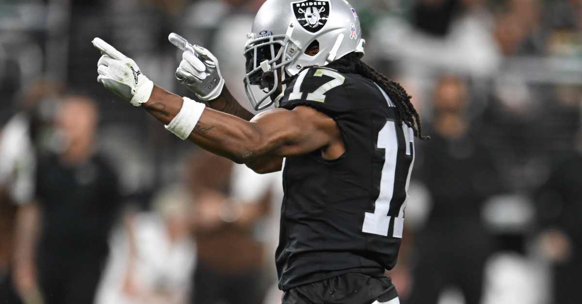 Las Vegas Raiders Add Davante Adams To Injury Report Ahead Of Cleveland 