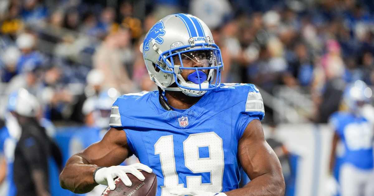 Former 800-Yard Receiver Trying Out at Saints Rookie Minicamp - Athlon Sports