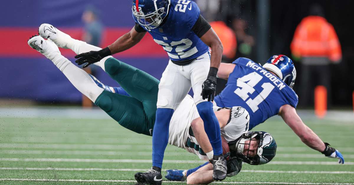 Two Philadelphia Eagles Cornerbacks Locked in Key Secondary Showdown for Starting Job - Athlon Sports