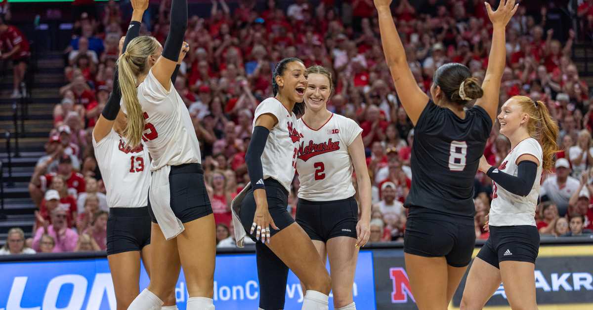 Nebraska Volleyball Huskers rally to defeat TCU in 4 sets Athlon Sports