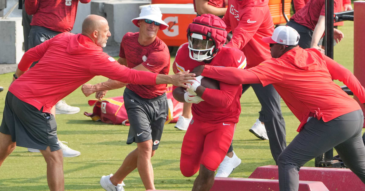 Kansas City Chiefs Fans Wondering About Secret of Clyde EdwardsHelaire