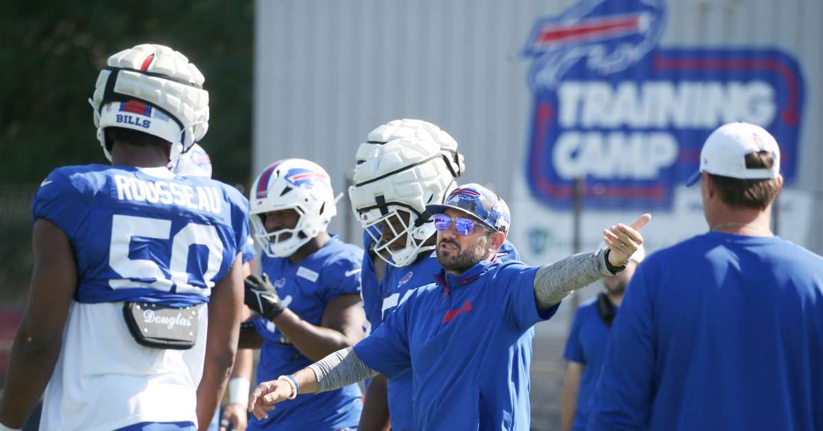 Buffalo Coach Bobby Babich 'Eats, Sleeps And Dreams' Bills As Super Bowl Heat Gets Turned Up - Athlon Sports