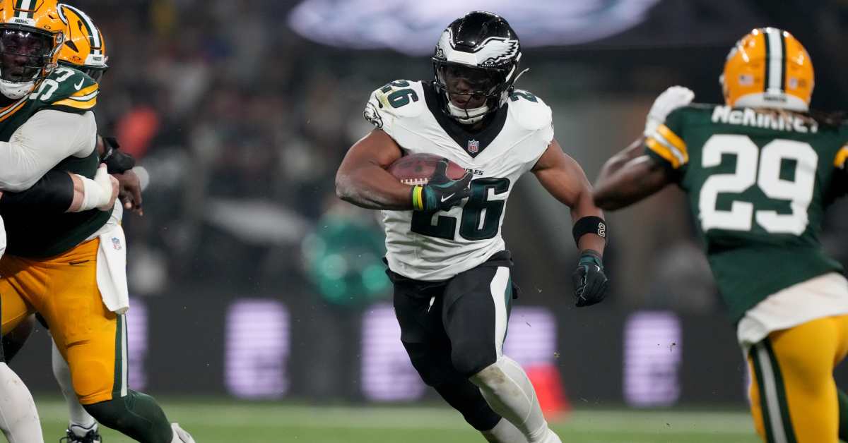 Saquon Barkley's Historic Eagles Debut Defined Philly's New Offense ...