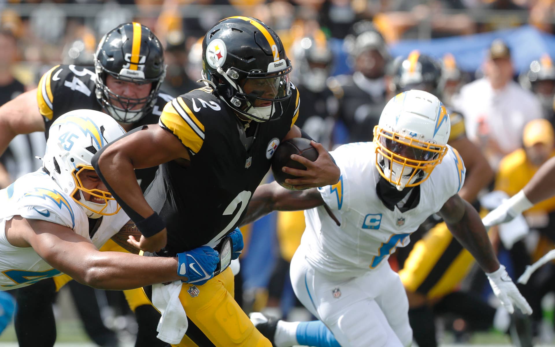 How's Pittsburgh Steelers 'Clean' QB Justin Fields Stunning NFL Coaches