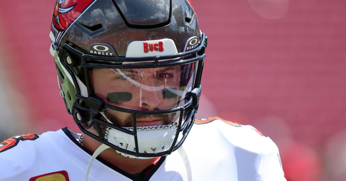 Baker Mayfield's Bucs SHOCKING Eagles Early, 210 Tracker Athlon Sports