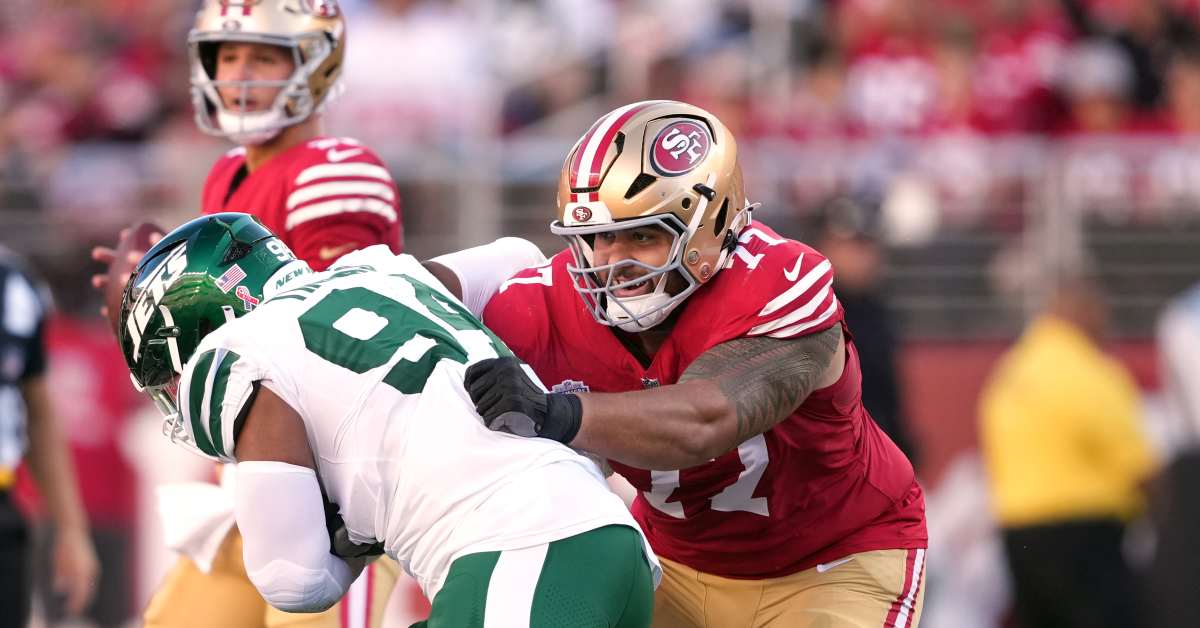 San Francisco 49ers' Christian McCaffrey-Led Run Game Benefits From Best 'Building Block' Lineman - Athlon Sports
