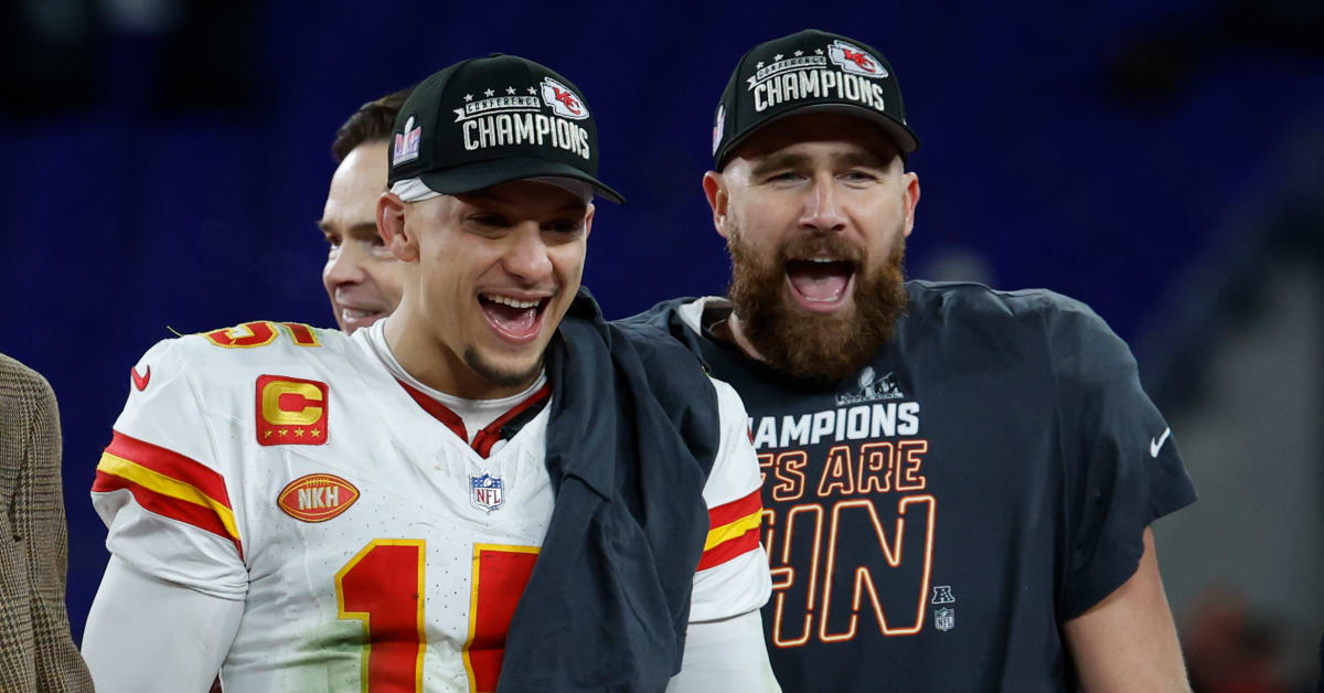 Patrick Mahomes Reacts To Travis Kelce Signing Kansas City Chiefs ...