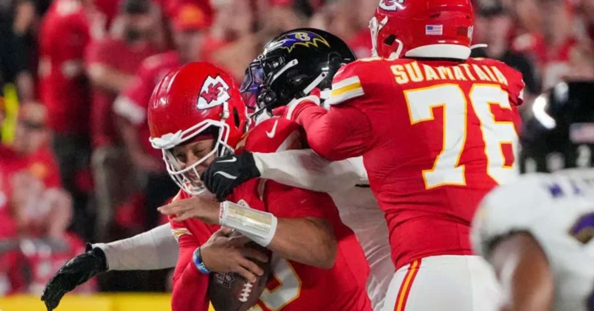 Kansas Chiefs' Andy Reid Reveals Comfort Level In Major Position Switch of Kingsley Suamataia - Athlon Sports