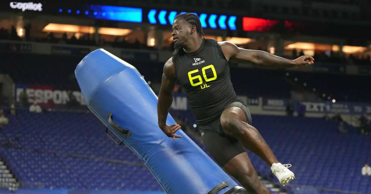 Philadelphia Eagles' Late-Round Edge Rusher Sends Strong Message - Athlon Sports