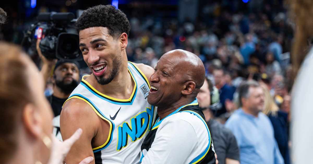 Tyrese Haliburton's father Apologizes to Milwaukee Bucks' Giannis Antetokounmpo - Athlon Sports