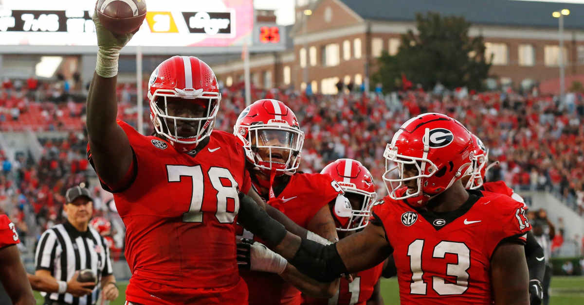 Georgia DT Drops Three-Word Message After Signing With Packers - Athlon Sports