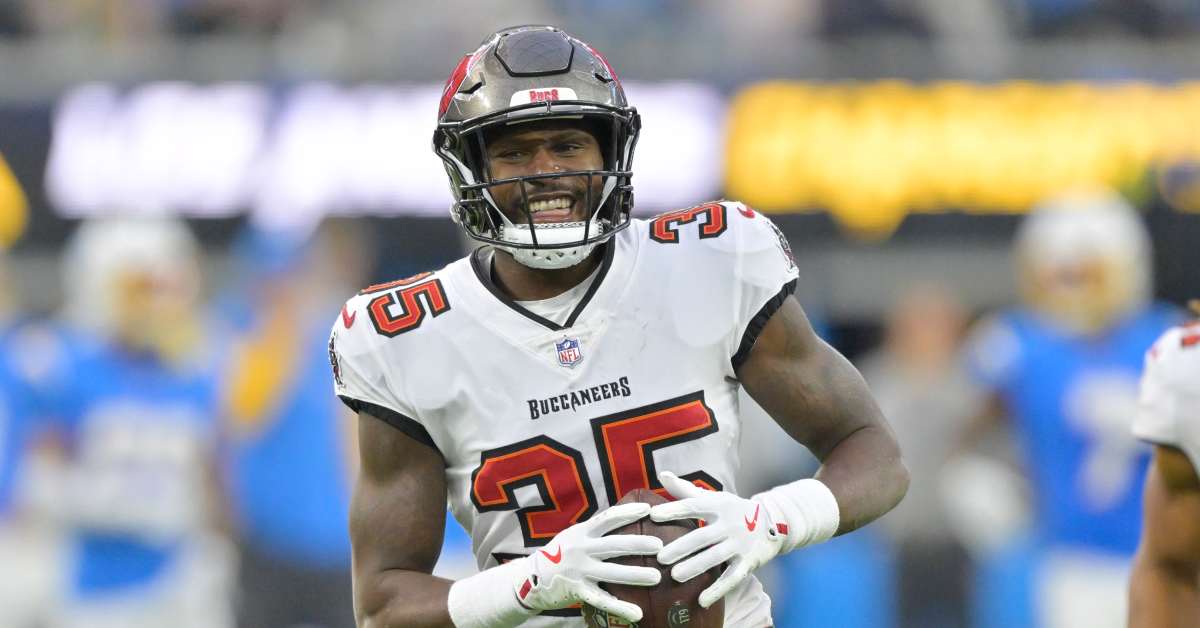 Tampa Bay Buccaneers Cornerback Jamel Dean Named Top 20 in Position Rankings - Athlon Sports