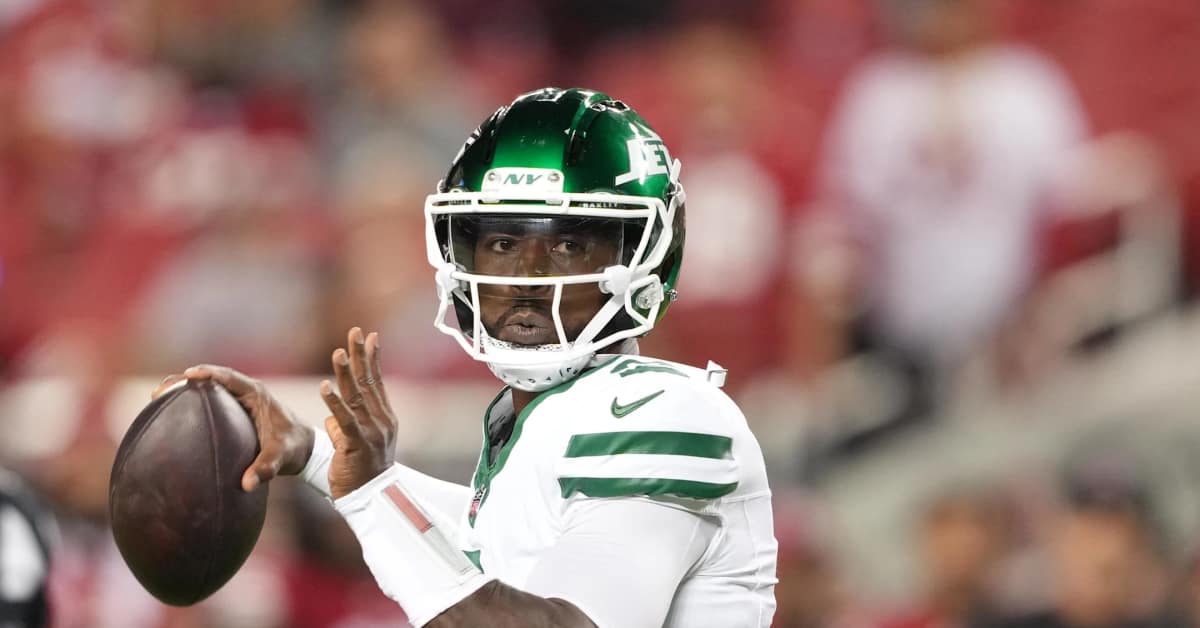 New York Jets QB Tyrod Taylor Announces His Good-News Justin Fields Plan - Athlon Sports