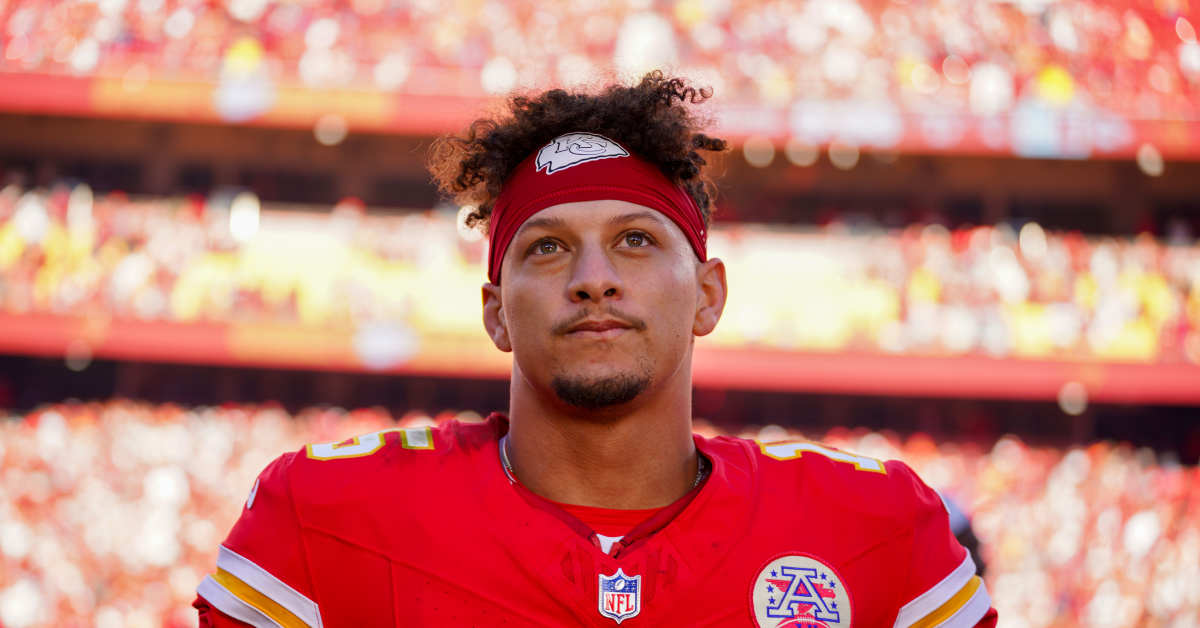 Patrick Mahomes Delivers Three-Word Message on Chiefs Retirement News From Teammate