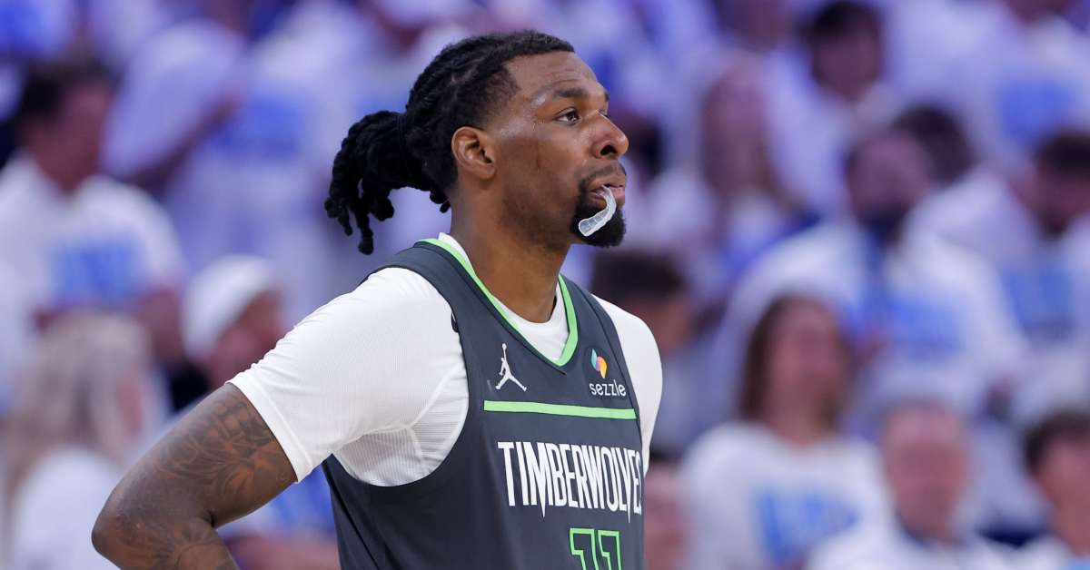 Former LSU Basketball Star Inks 125 Million Dollar Deal - Athlon Sports