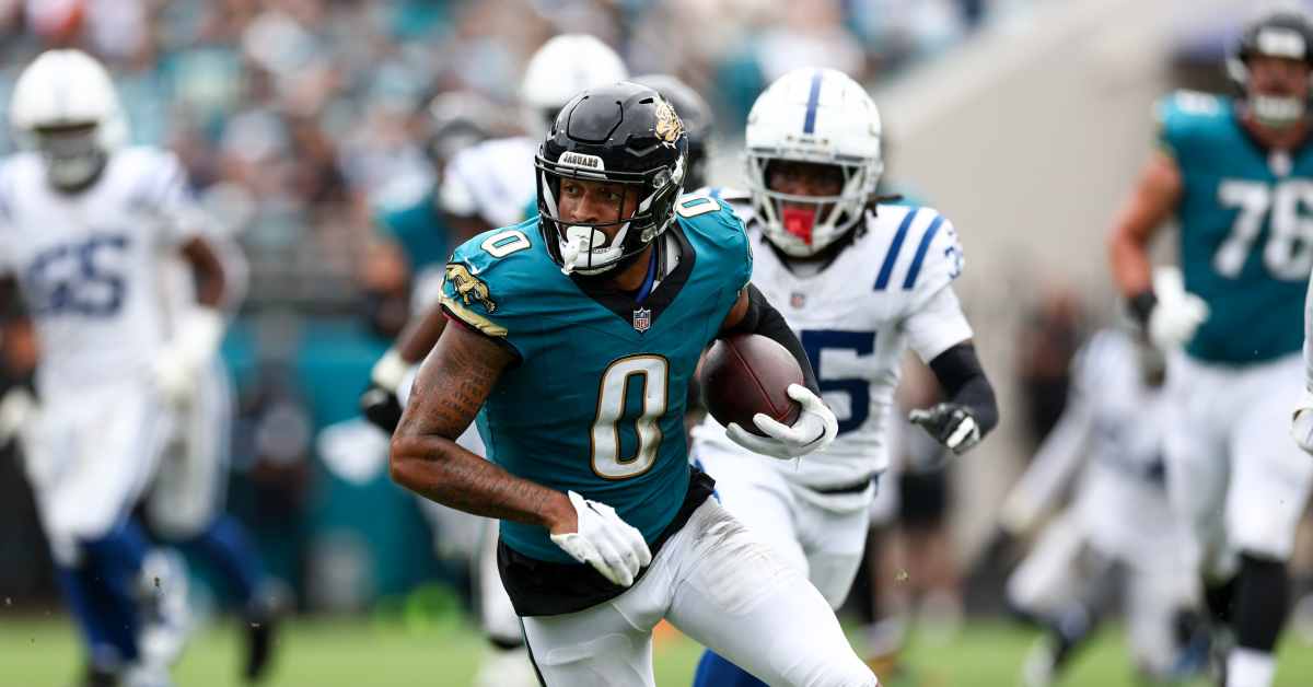 Pittsburgh Steelers WR Target Gabe Davis 'Not Quite Ready to Sign' - Athlon Sports