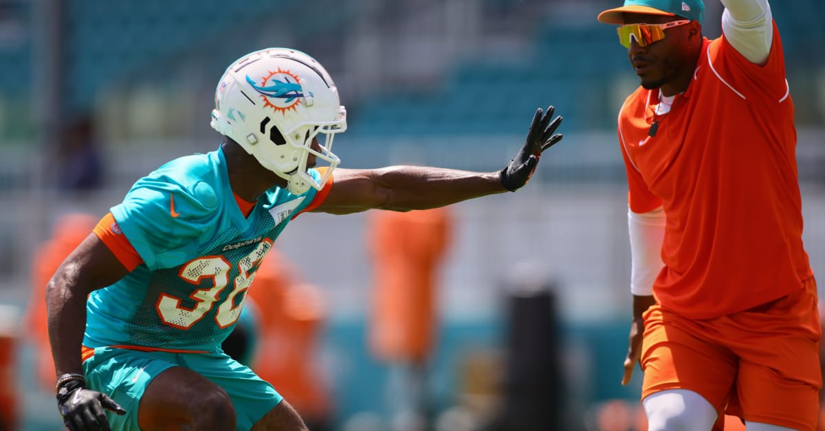 Dolphins Facing CB Battle Amid Jalen Ramsey News - Athlon Sports