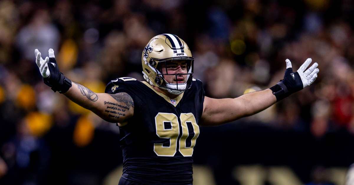 Saints Countdown To Kickoff With The History Of Number 90 - Athlon Sports