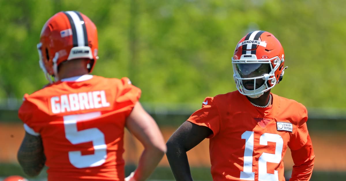 Cleveland Browns Could Ditch Rookie Quarterbacks Shedeur Sanders and Dillon Gabriel After 2025 Season - Athlon Sports