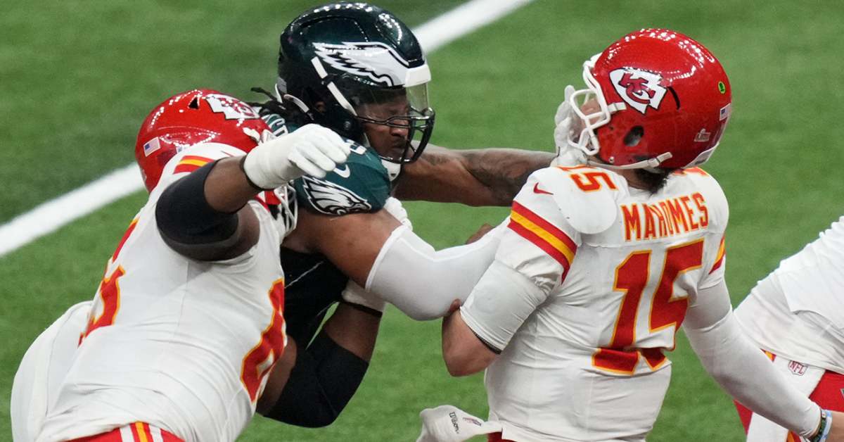 Men in the Middle: Defensive Tackles Making Their Mark in Today’s NFL - Athlon Sports