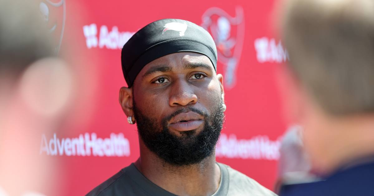 'He's Still Got That Hunger!' Tampa bay Buccaneers' Yaya Diaby Praises Newcomer Haason Reddick - Athlon Sports