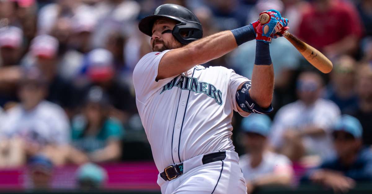 mariners-cal-raleigh-home-run-record-ken-griffey-jr - Athlon Sports