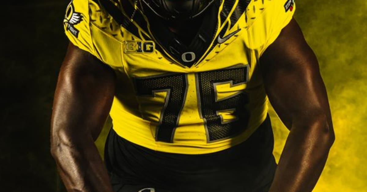 Ducks Unveil Game 8 Uniforms for Illinois at Oregon Athlon Sports