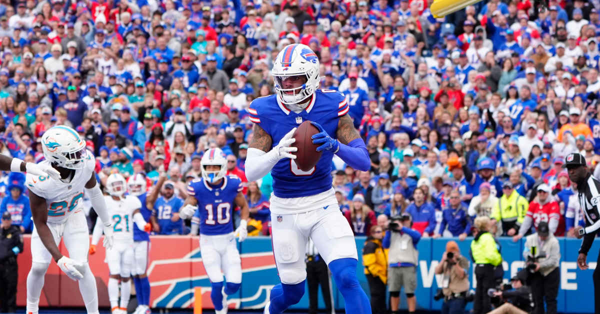 What Buffalo Bills Critics Get Wrong About 'Fantasy Football' Receiver Moves - Athlon Sports