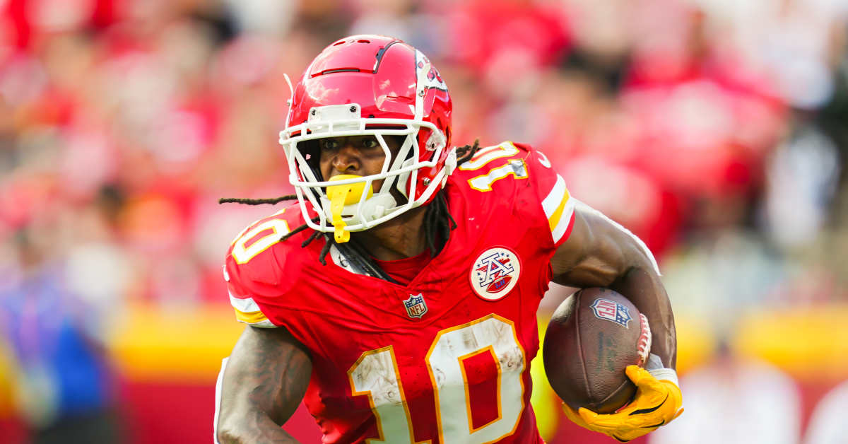 Kansas City Chiefs Critics Predict New Trouble Spot on Roster - Athlon Sports