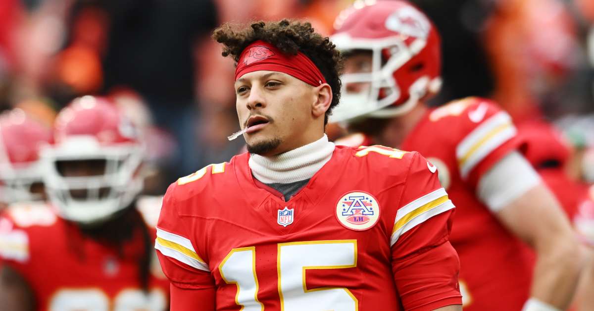 Chiefs Face Super Bowl Warning Over QB Patrick Mahomes - Athlon Sports